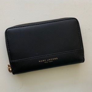 MARC JACOBS black crossgrain leather wallet